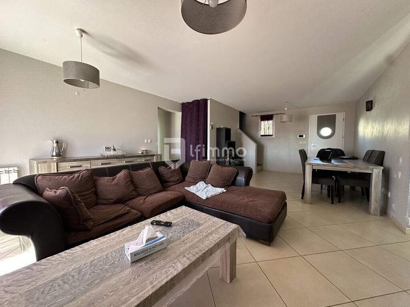 Maison - 166 m² - 4 pièces