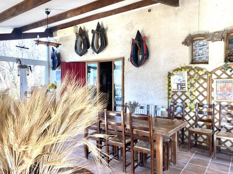 Maison - 110 m² - 10 pièces