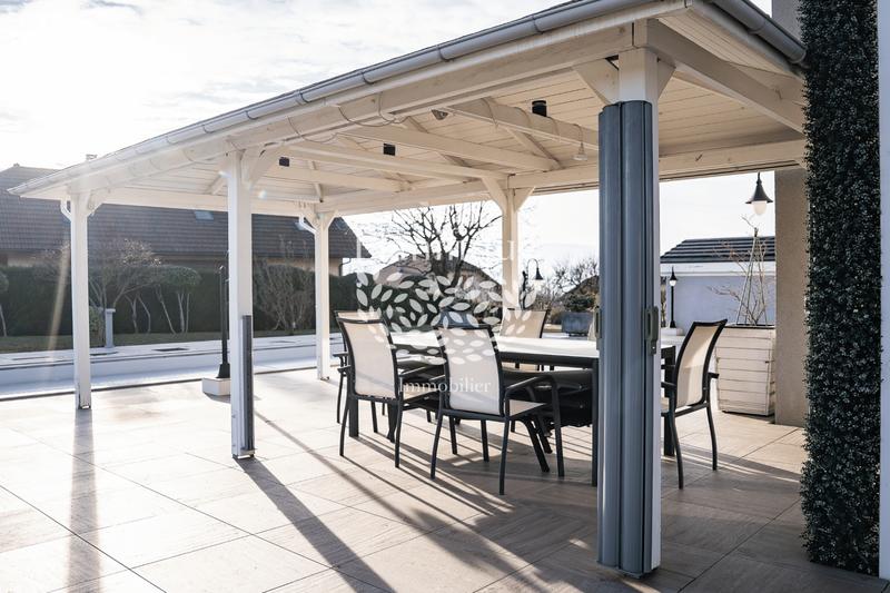 Villa - 183 m² - 6 pièces