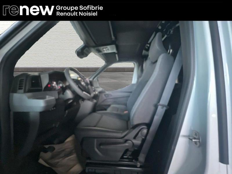 Nissan Interstar Fourgon 3t5 L2h2 2.0 Dci 130 n-Connecta