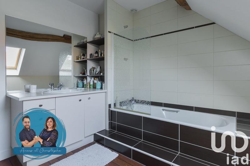 Maison - 143 m² - 5 pièces