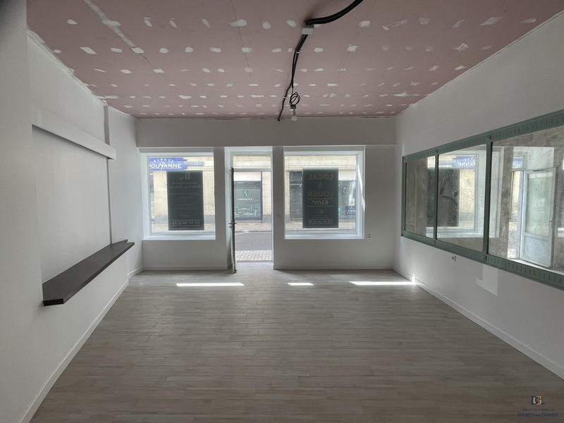 Local d'activités - 80 m²