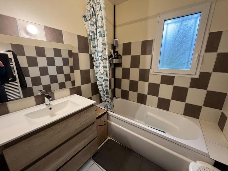 Pavillon - 99 m² - 5 pièces