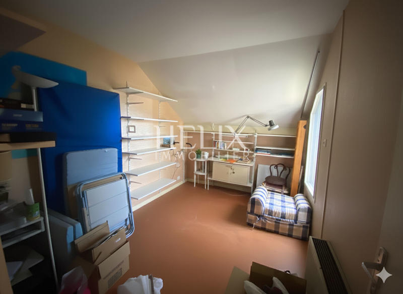 Maison - 105 m² - 6 pièces