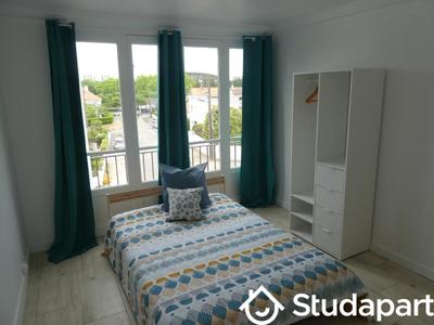 Chambre - 11 m² - 1 pièce