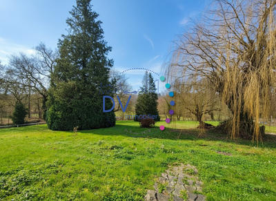 Maison - 167 m² - 9 pièces