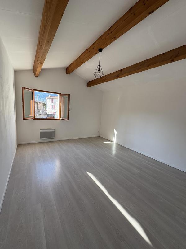 Maison - 80 m² - 3 pièces