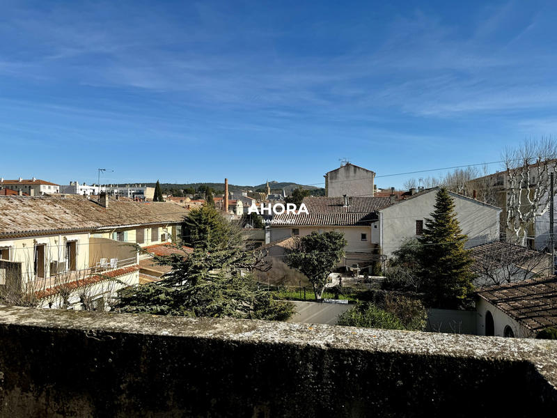 Maison - 240 m² - 9 pièces