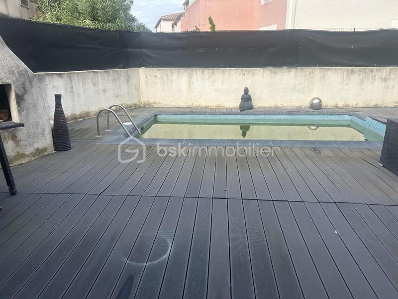 Villa - 90 m² - 4 pièces