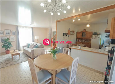 Maison - 88 m² - 5 pièces