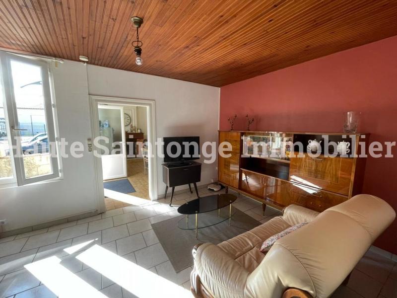 Maison de village - 70 m² - 3 pièces
