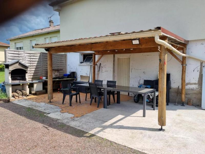 Maison de village - 100 m² - 4 pièces