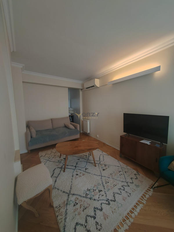 Appartement - 103 m² - 4 pièces