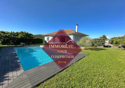 Maison - 118 m² - 4 pièces