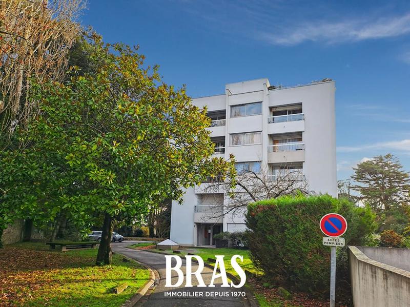 Appartement - 55 m² - 2 pièces