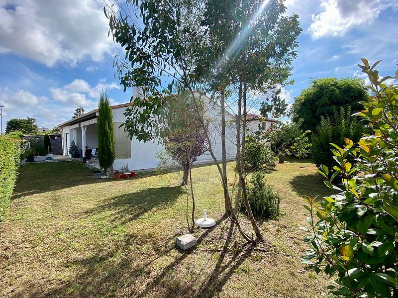 Maison - 96 m² - 4 pièces