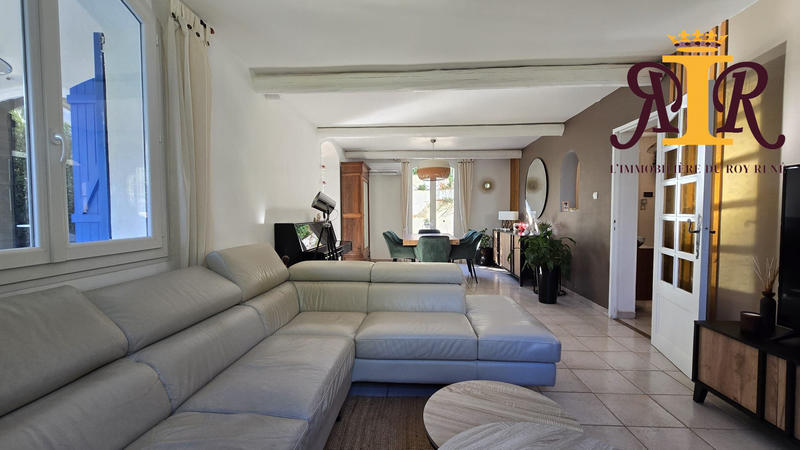 Maison traditionnelle - 140 m² - 6 pièces