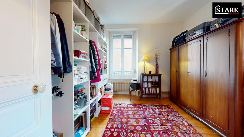 Appartement - 131 m² - 7 pièces