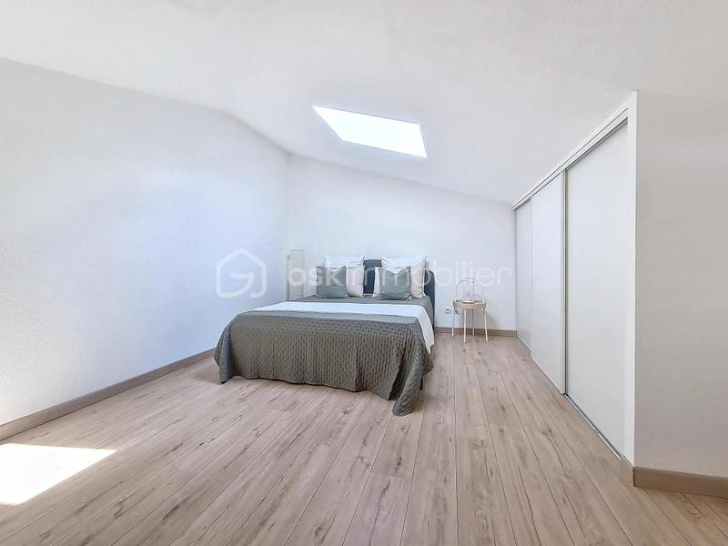 Duplex - 79 m² - 4 pièces
