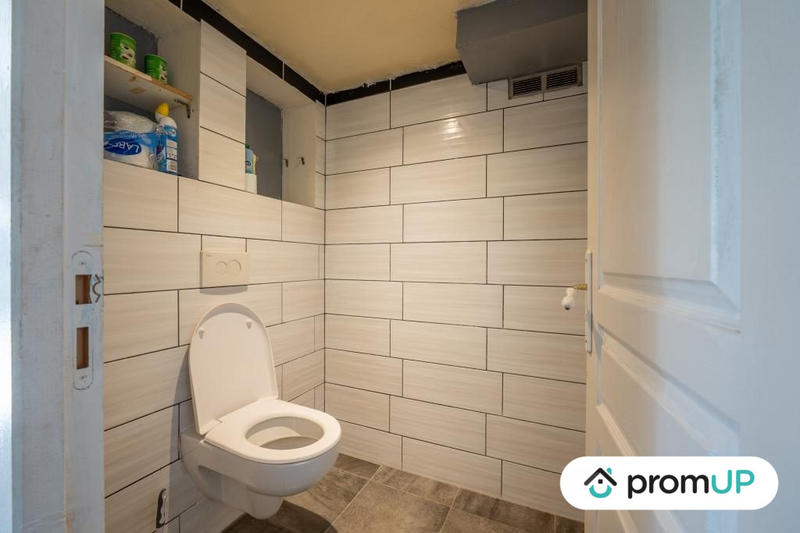 Maison traditionnelle - 140 m² - 6 pièces