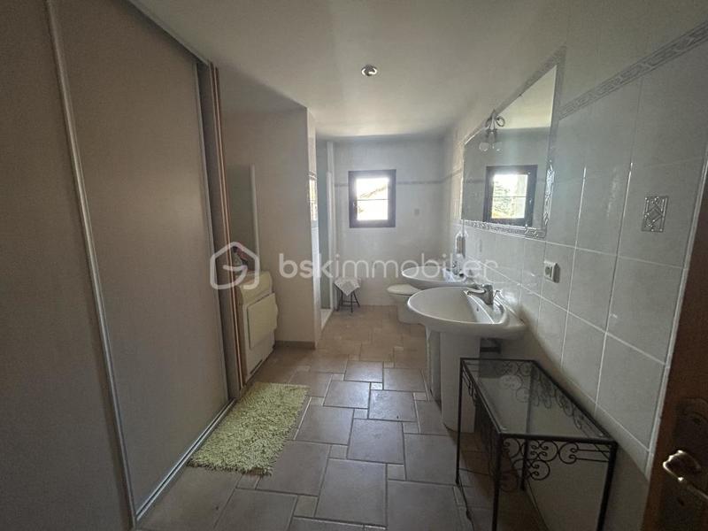 Maison - 150 m² - 4 pièces