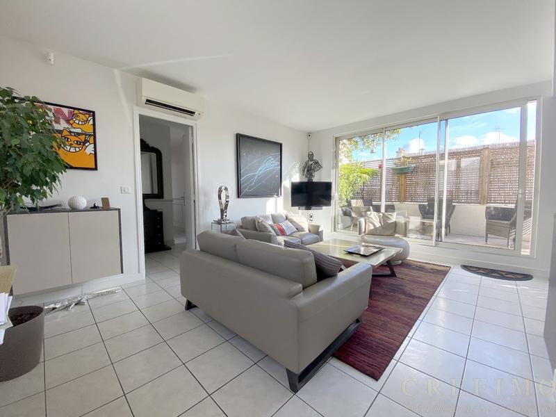 Appartement - 81 m² - 4 pièces