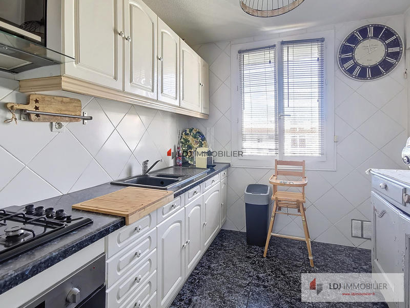 Appartement - 61 m² - 3 pièces