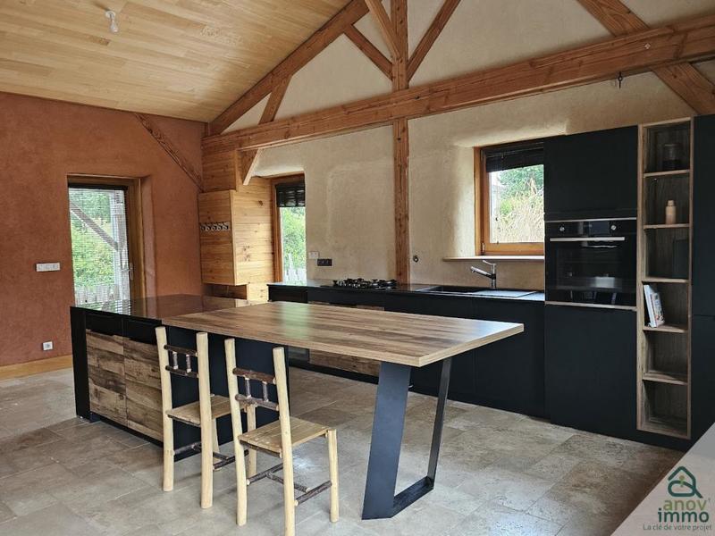 Maison - 82 m² - 3 pièces