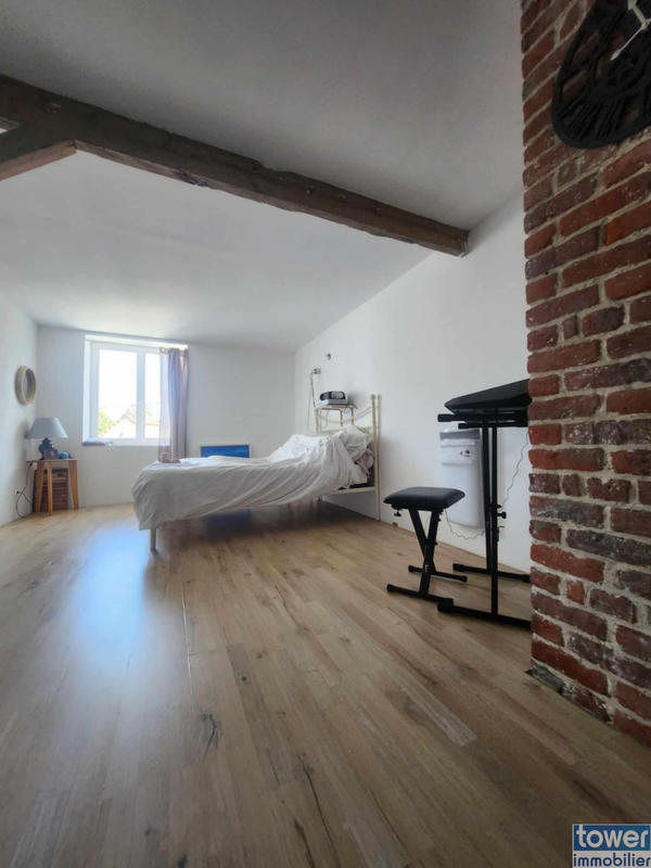 Maison - 185 m² - 7 pièces