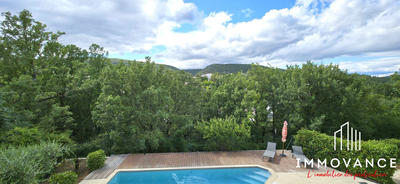 Maison - 127 m² - 4 pièces