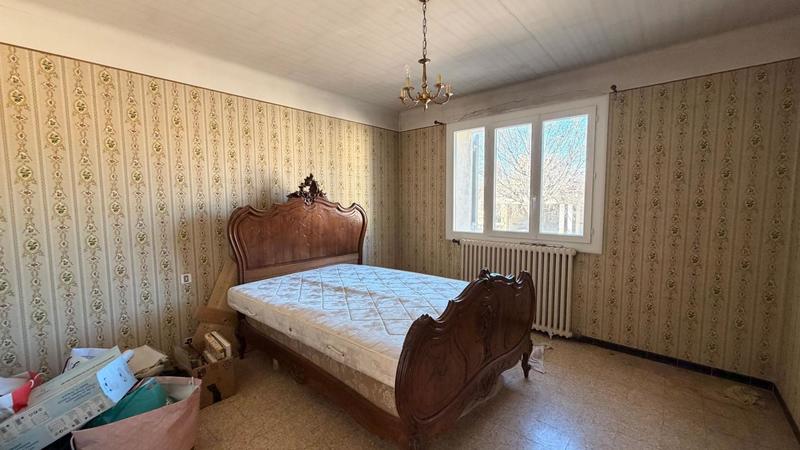 Maison - 140 m² - 3 pièces