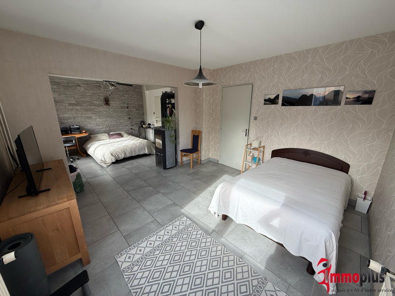 Maison - 163 m² - 7 pièces