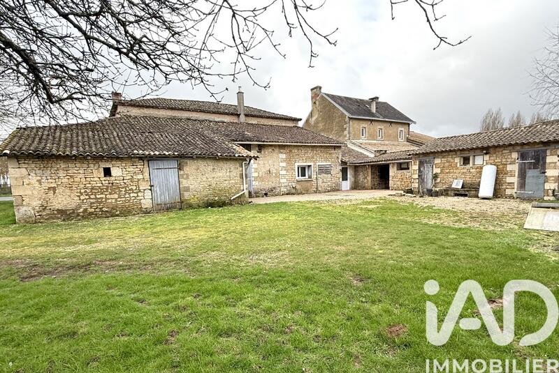 Maison - 165 m² - 6 pièces