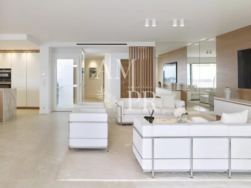 Villa sur toit - 147 m² - 4 pièces