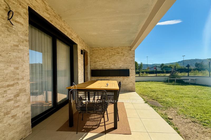 Villa - 120 m² - 4 pièces