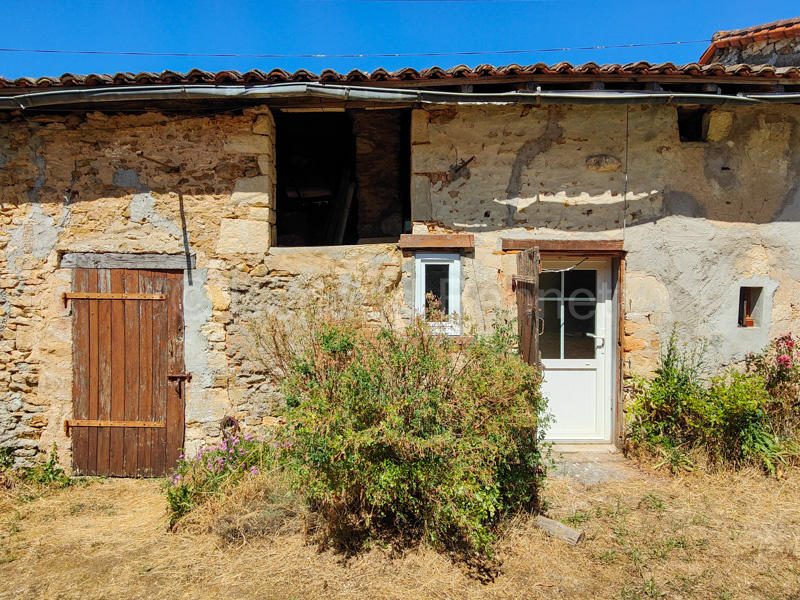 Maison en pierre - 95 m² - 3 pièces