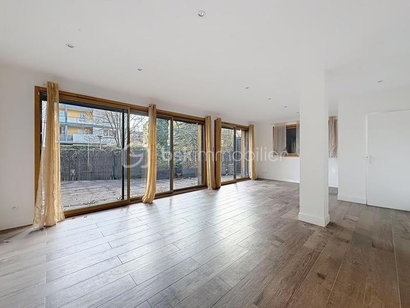 Maison d'architecte - 136 m² - 4 pièces