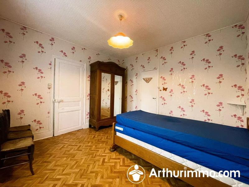 Maison - 96 m² - 5 pièces