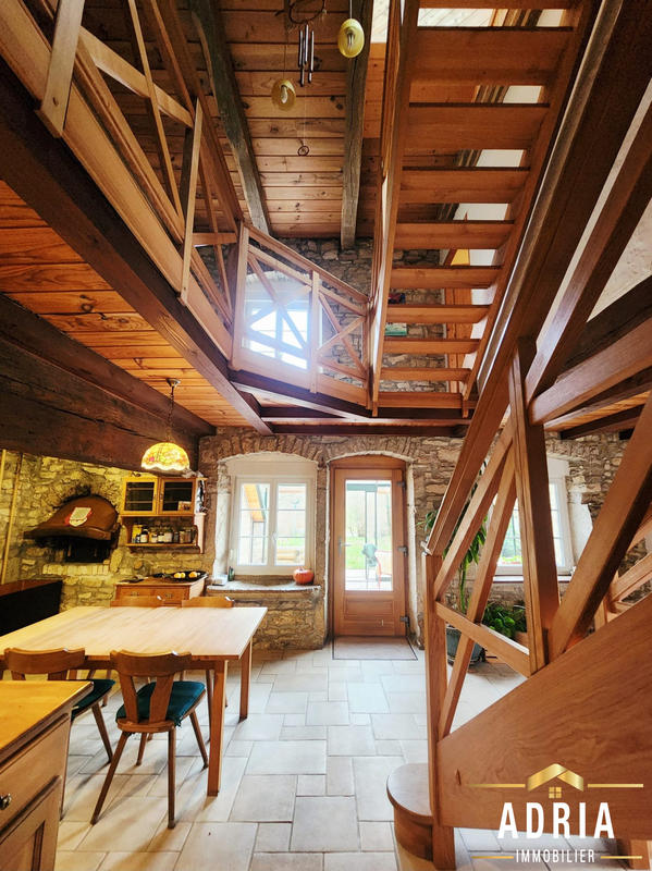 Ferme - 263 m² - 7 pièces