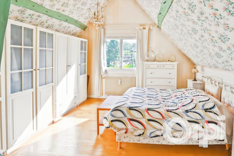 Maison - 189 m² - 6 pièces