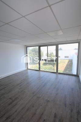 Bureau - 57 m²