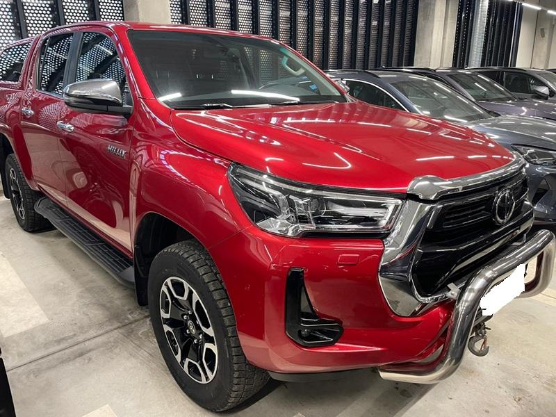 Toyota Hilux IV 4wd 2.8 d-4d 204 Double Cabine Invincible