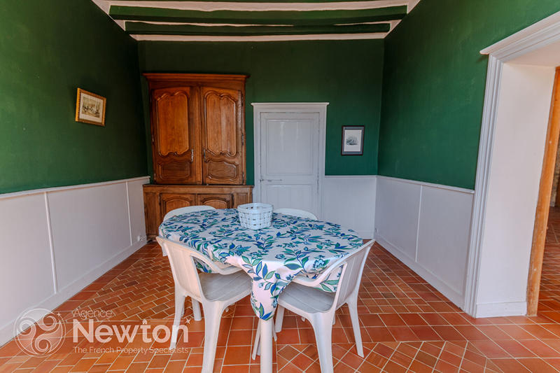 Maison - 340 m² - 14 pièces