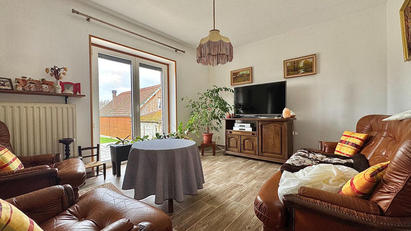 Maison - 104 m² - 5 pièces