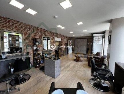 Local commercial - 223 m²