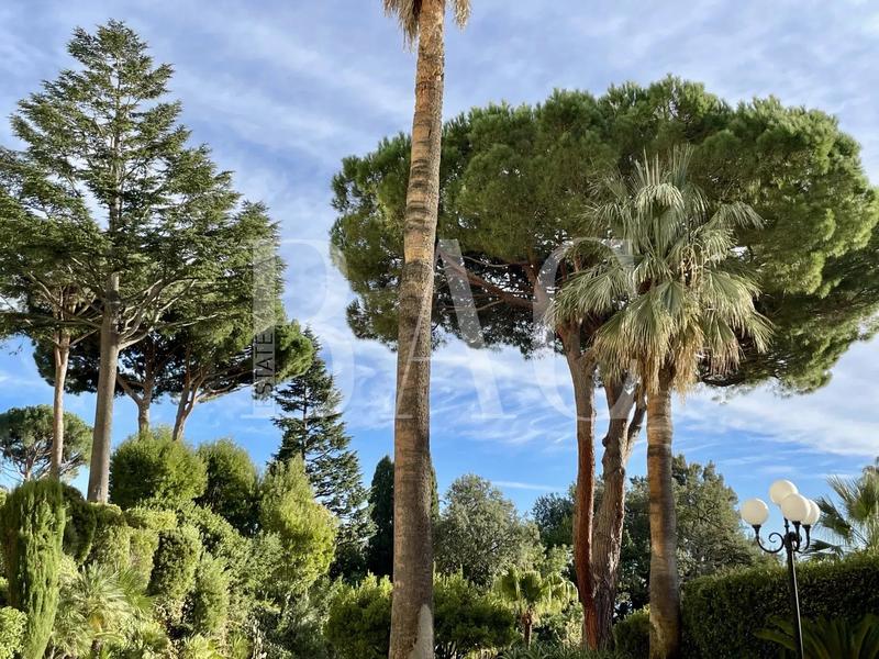 Appartement - 122 m² - 3 pièces