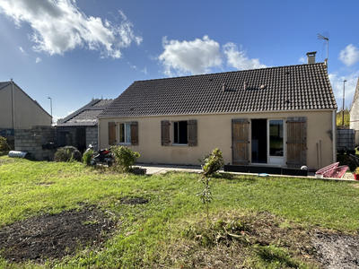 Maison - 99 m² - 5 pièces