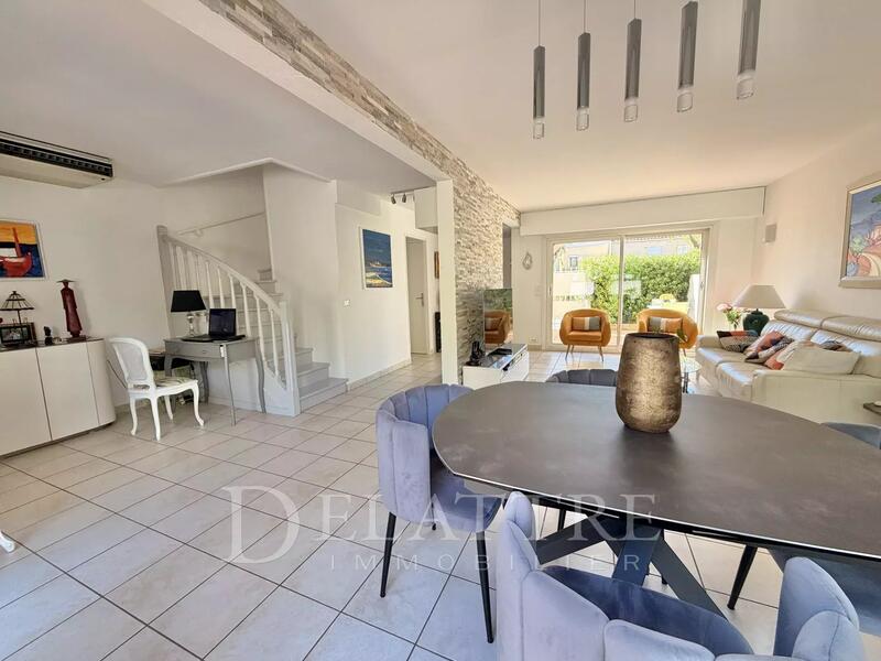 Villa - 92 m² - 5 pièces