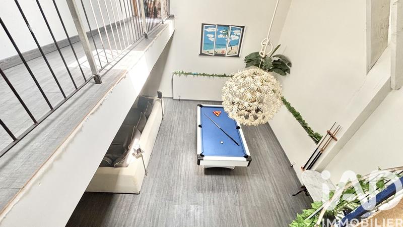 Maison - 234 m² - 7 pièces