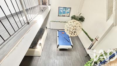 Maison - 234 m² - 7 pièces